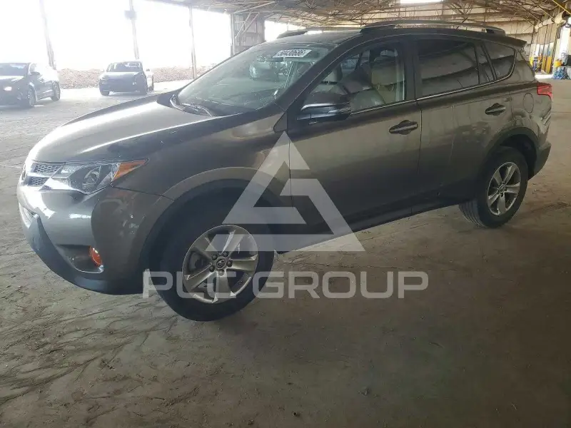 2015 Toyota RAV4 фото