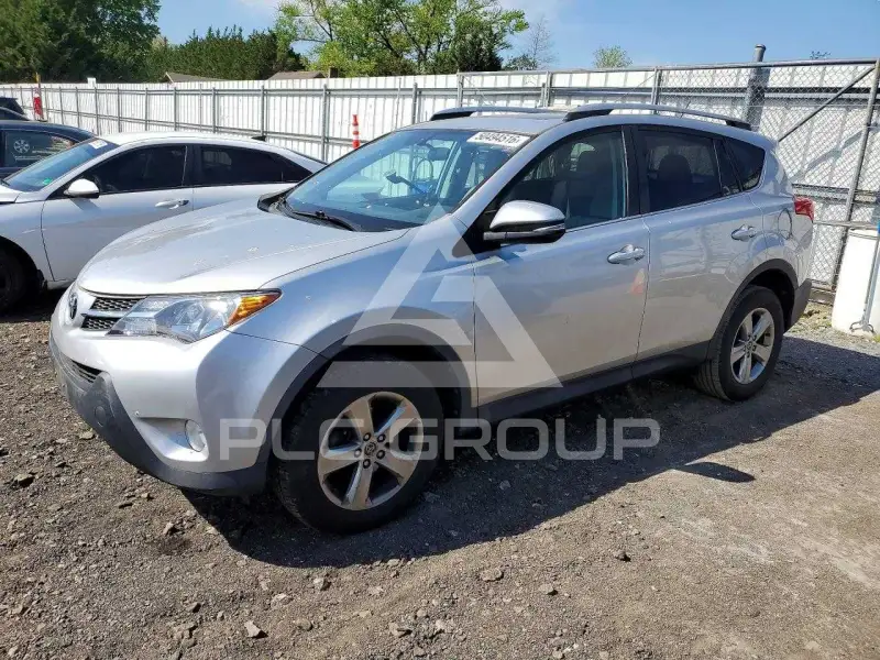 2015 Toyota RAV4 фото