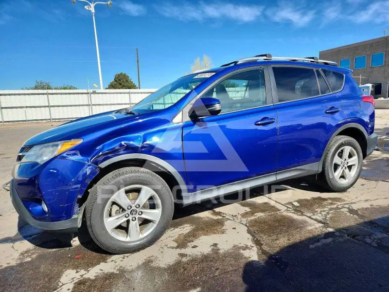 2015 Toyota RAV4 photo