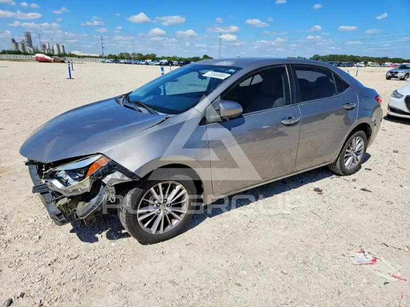 2015 Toyota COROLLA фото