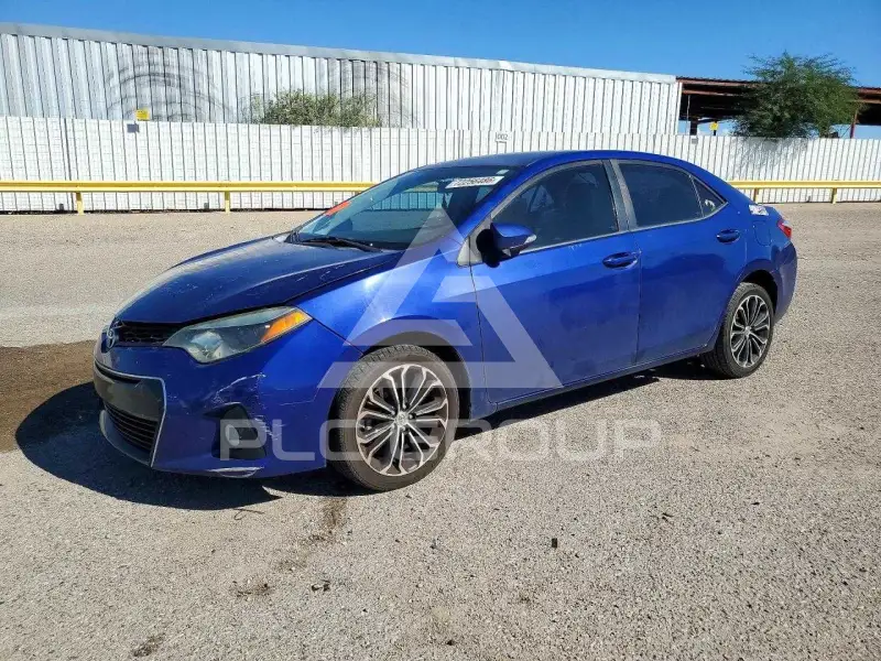 2015 Toyota COROLLA фото