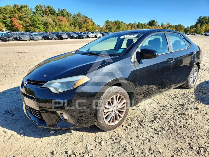 2015 Toyota COROLLA фото