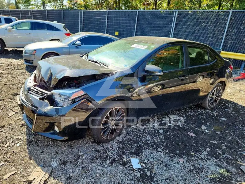 2015 Toyota COROLLA фото