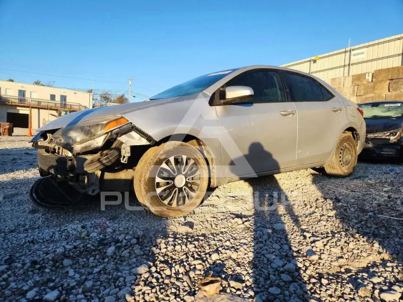 2015 Toyota COROLLA photo