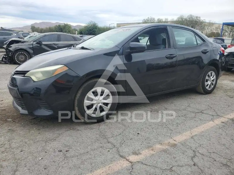 2015 Toyota COROLLA фото