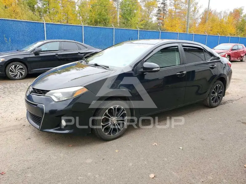 2015 Toyota COROLLA фото