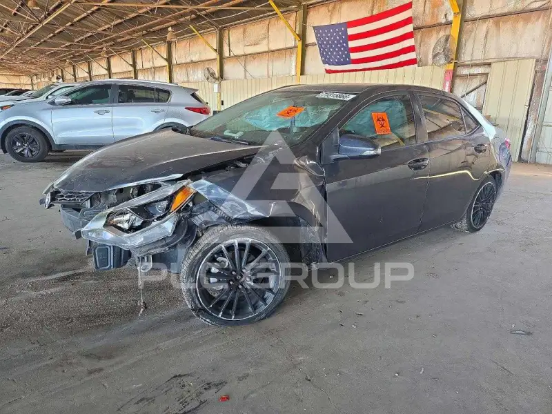 2015 Toyota COROLLA фото