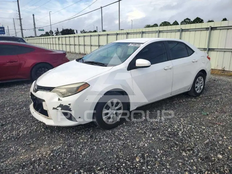 2015 Toyota COROLLA фото