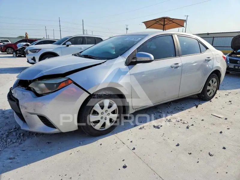 2015 Toyota COROLLA фото