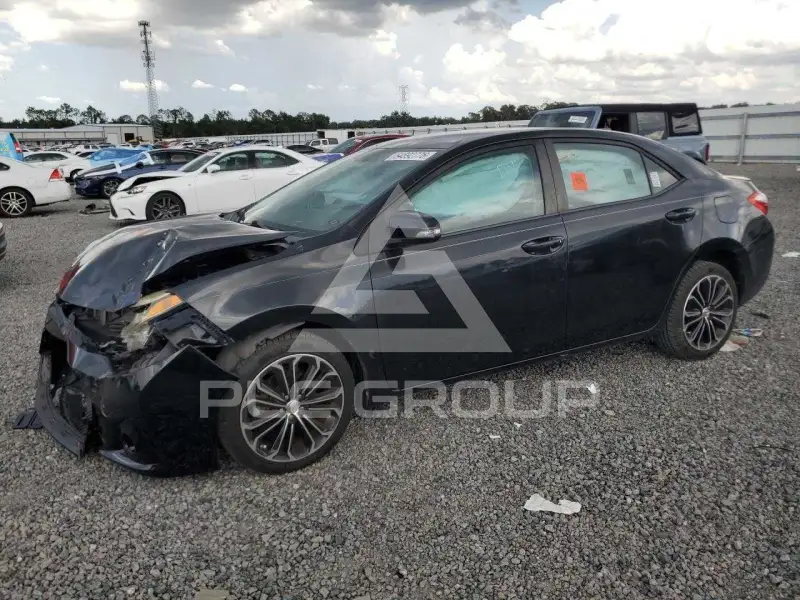 2015 Toyota COROLLA фото