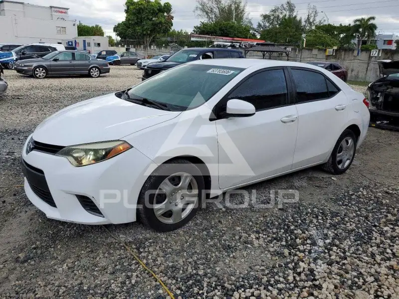2015 Toyota COROLLA фото