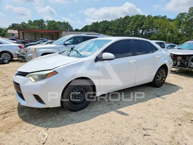 2015 Toyota COROLLA фото