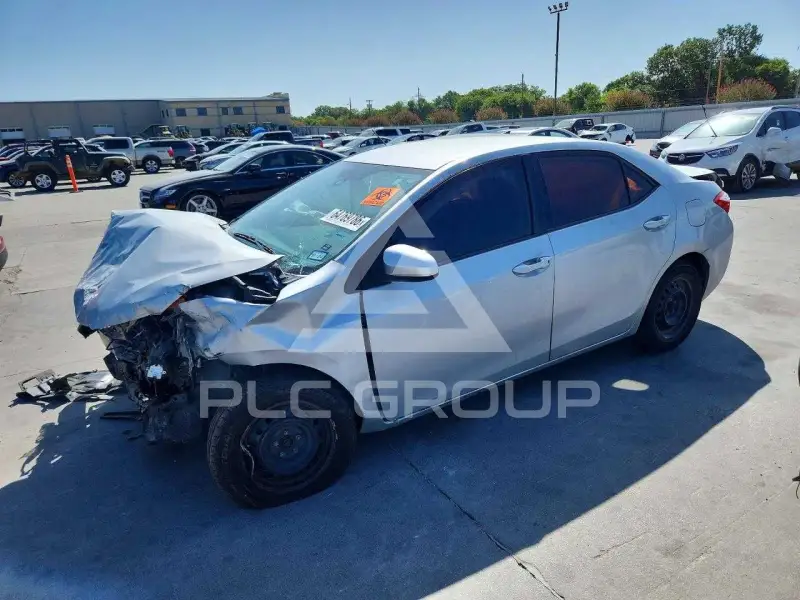 2015 Toyota COROLLA photo