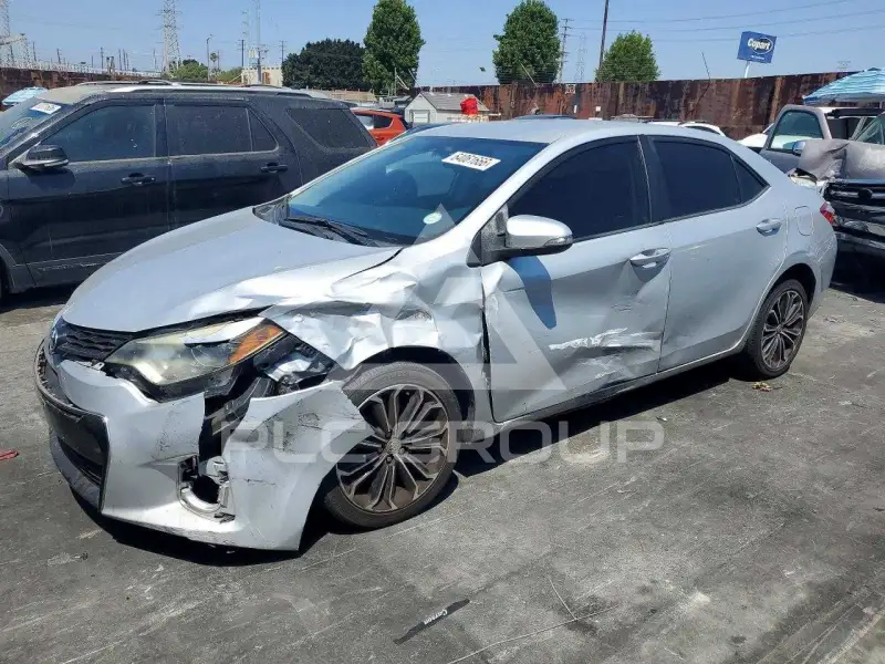 2015 Toyota COROLLA фото