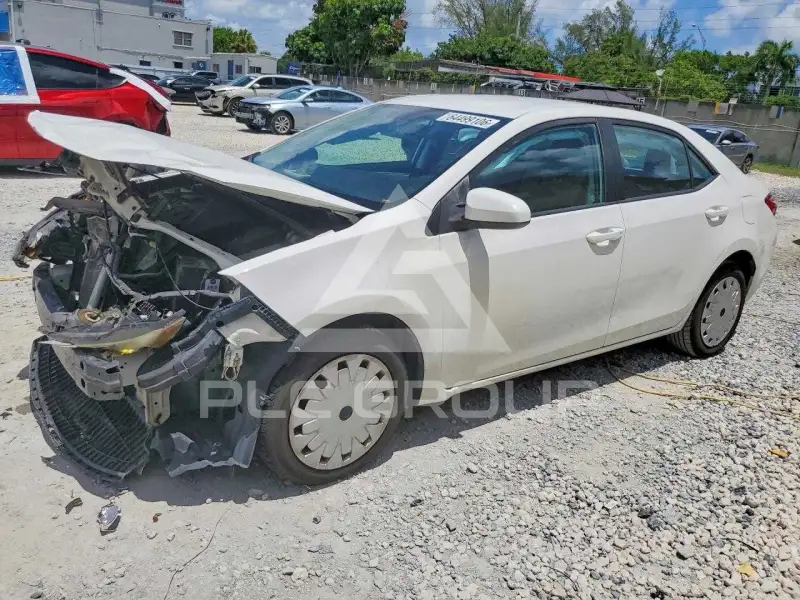 2015 Toyota COROLLA фото
