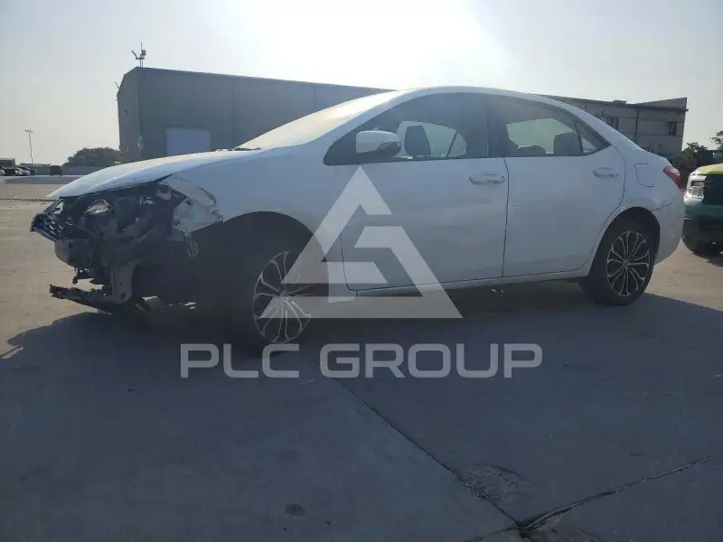2015 Toyota COROLLA фото