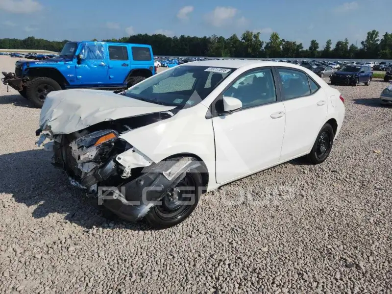 2015 Toyota COROLLA фото