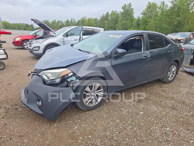2015 Toyota COROLLA фото