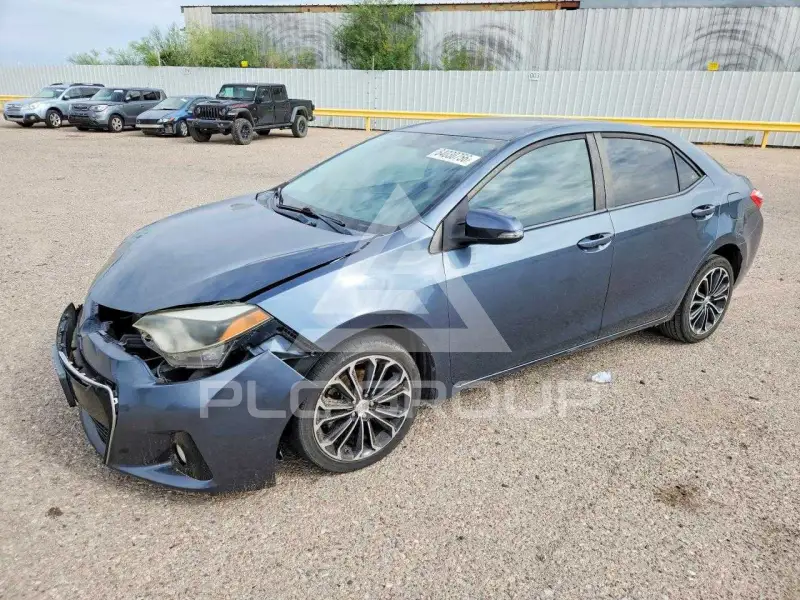 2015 Toyota COROLLA фото