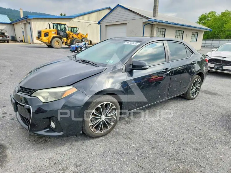2015 Toyota COROLLA фото