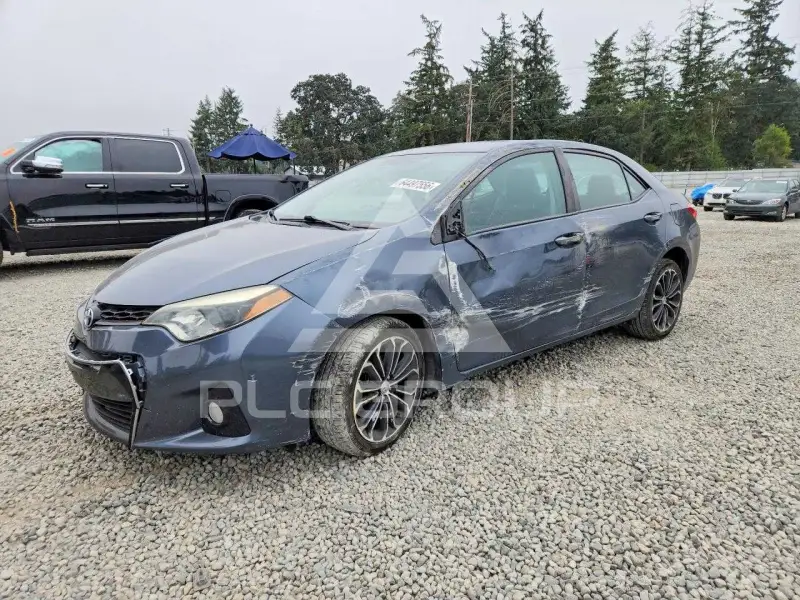 2015 Toyota COROLLA фото