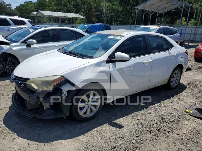 2015 Toyota COROLLA фото