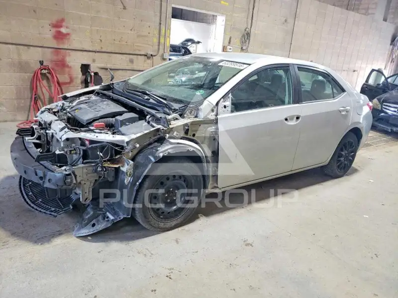 2015 Toyota COROLLA фото