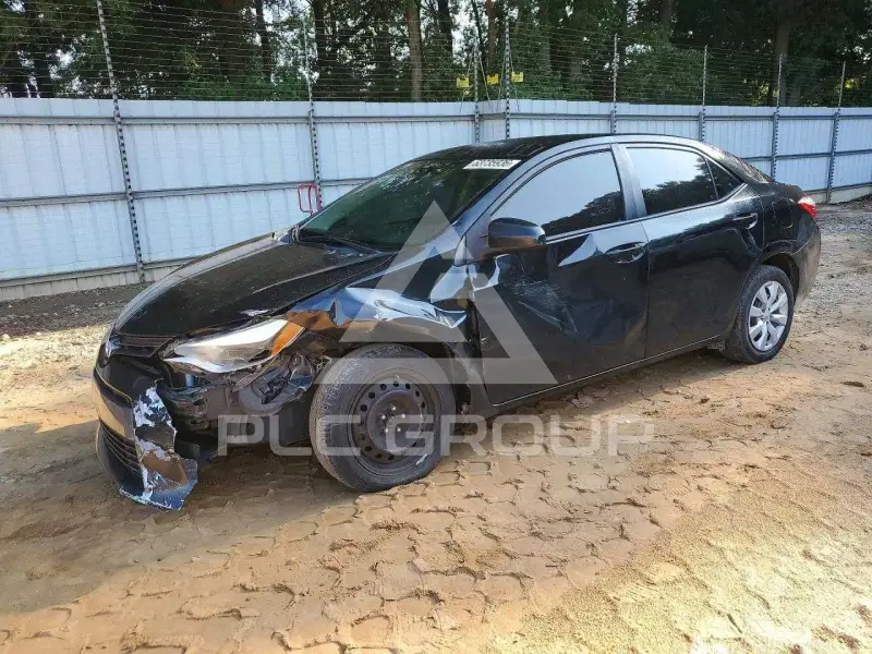 2015 Toyota COROLLA фото