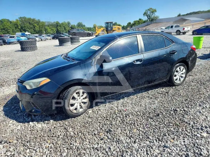 2015 Toyota COROLLA фото