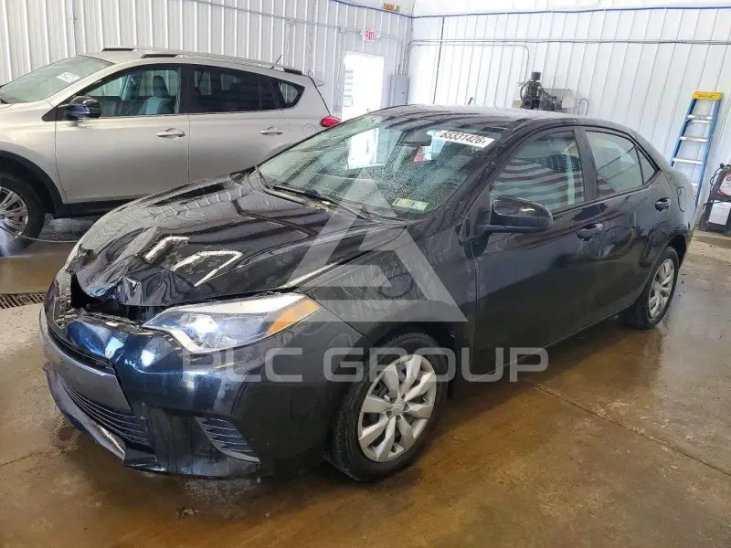 2015 Toyota COROLLA фото