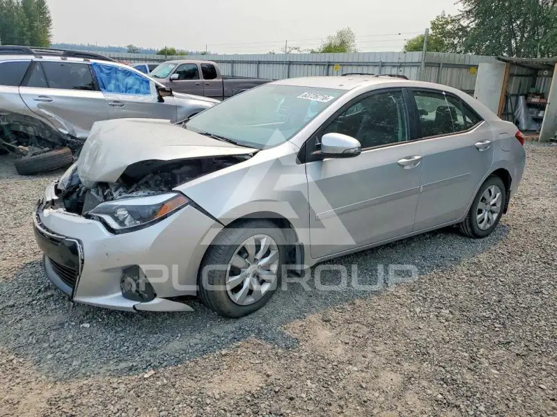 2015 Toyota COROLLA фото