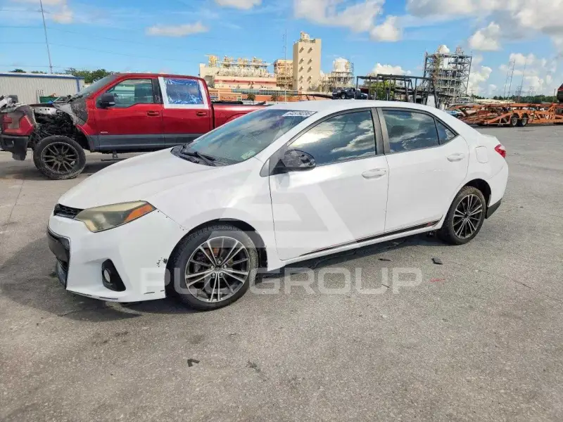2015 Toyota COROLLA фото