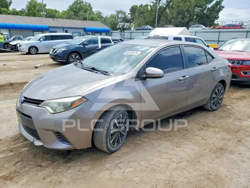 2015 Toyota COROLLA фото