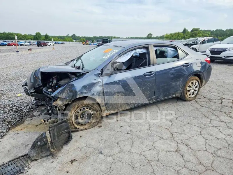 2015 Toyota COROLLA photo
