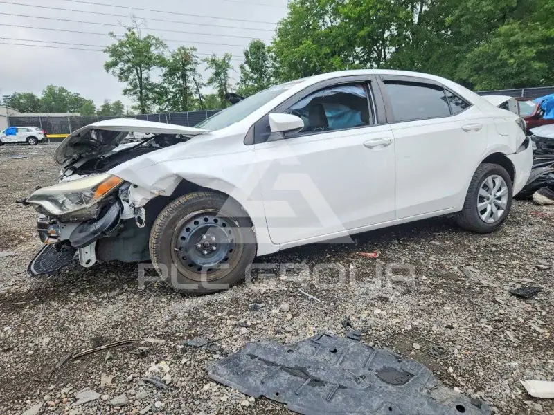 2015 Toyota COROLLA photo