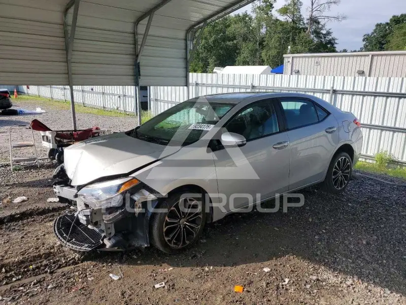 2015 Toyota COROLLA фото