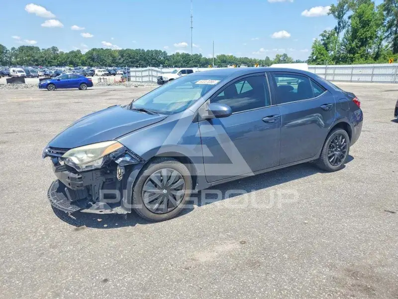 2015 Toyota COROLLA фото