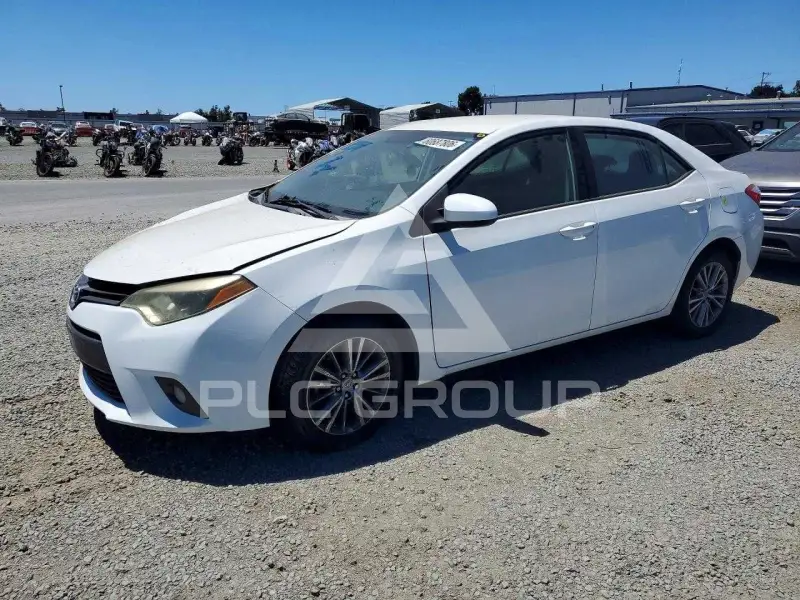 2015 Toyota COROLLA photo