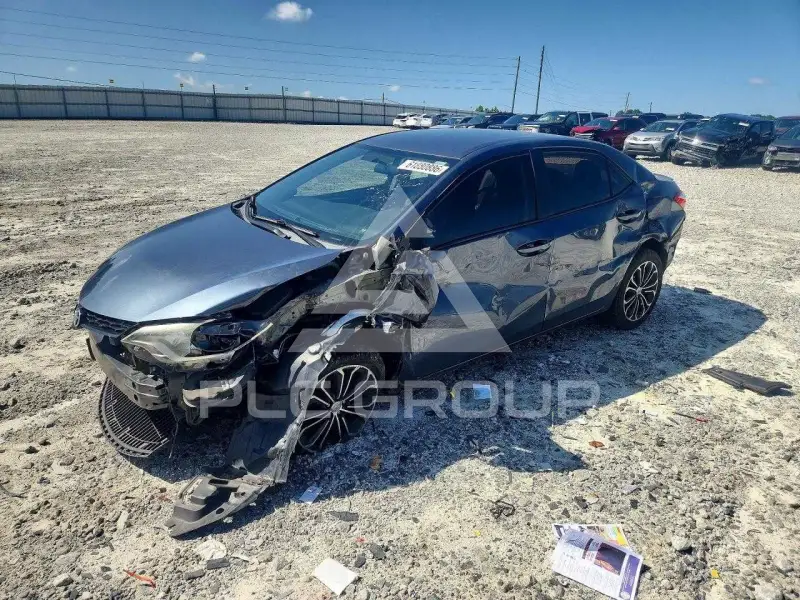 2015 Toyota COROLLA фото