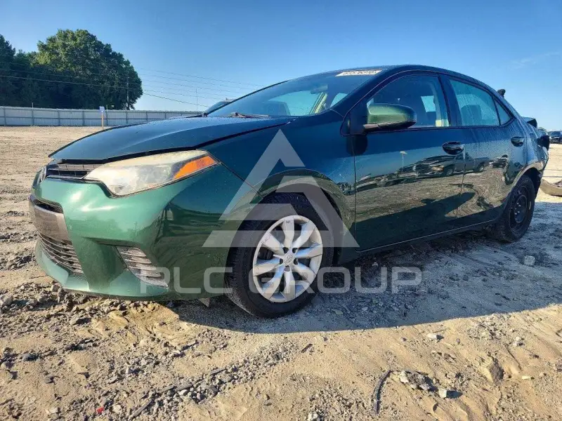 2015 Toyota COROLLA фото