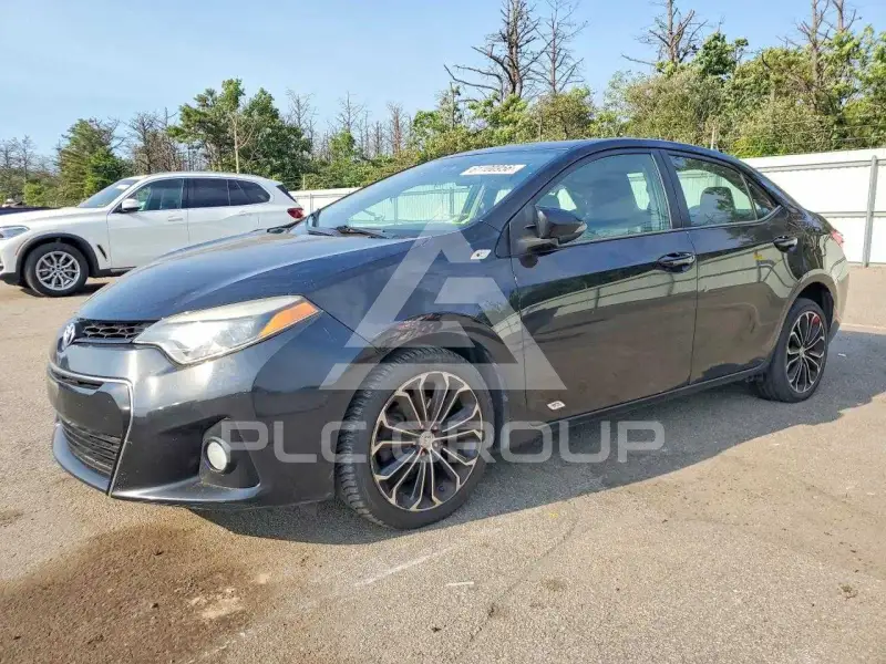 2015 Toyota COROLLA фото