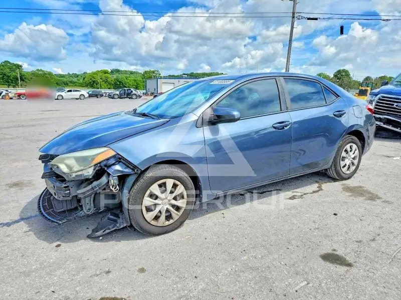 2015 Toyota COROLLA фото