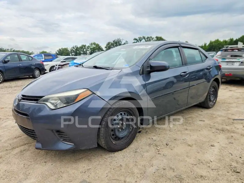 2015 Toyota COROLLA фото