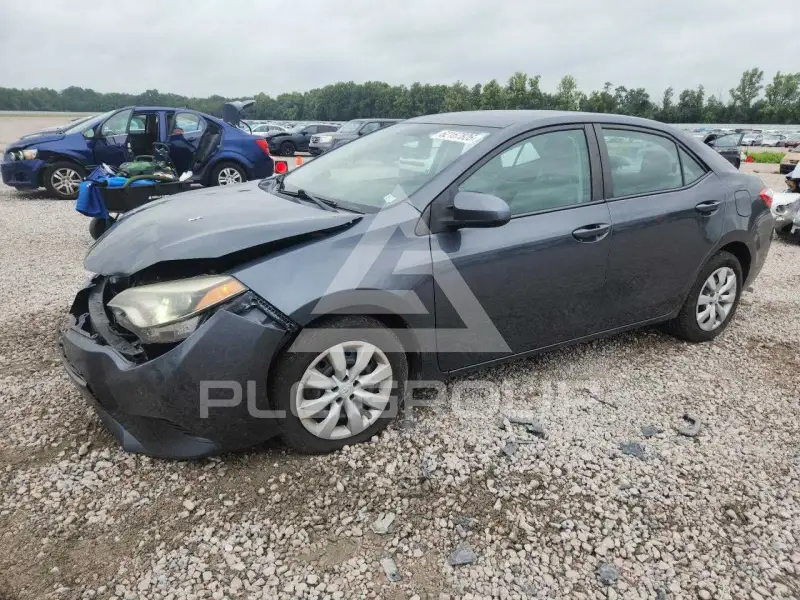 2015 Toyota COROLLA фото