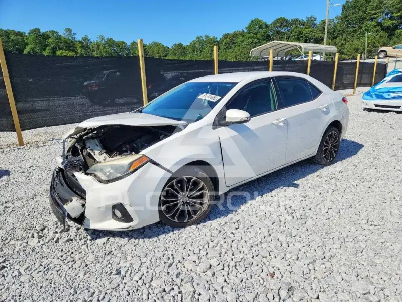 2015 Toyota COROLLA фото