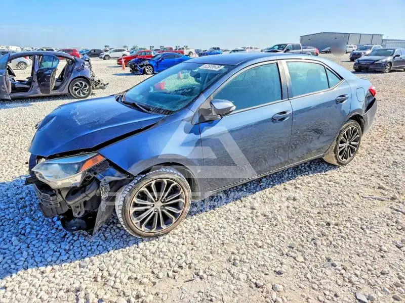 2015 Toyota COROLLA фото