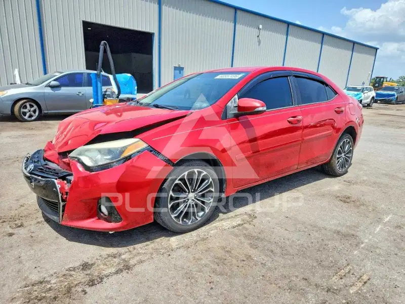2015 Toyota COROLLA фото
