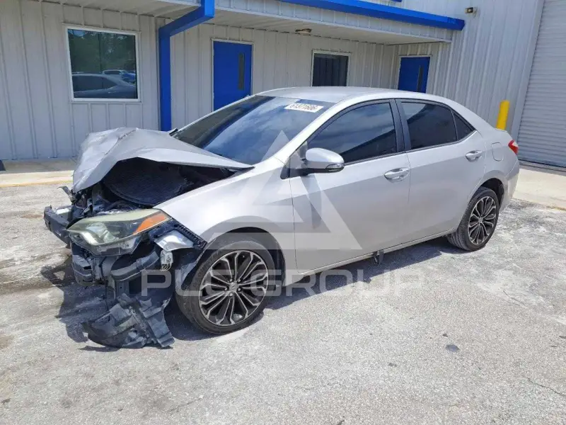 2015 Toyota COROLLA фото