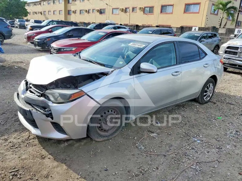 2015 Toyota COROLLA фото