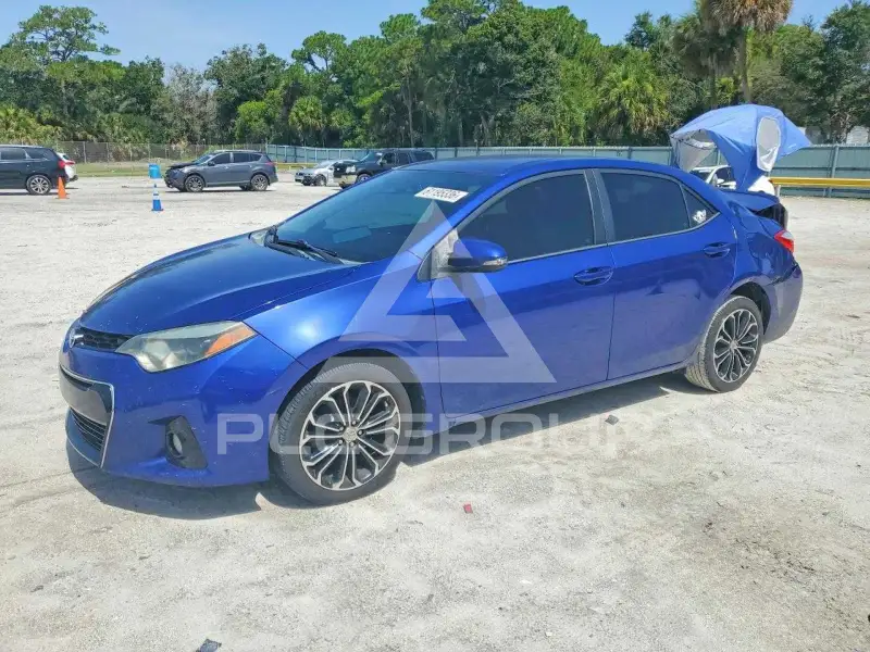 2015 Toyota COROLLA фото